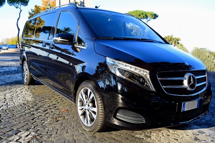 Private Departure Transfer: Hotel to Rome Fiumicino Airport - photo